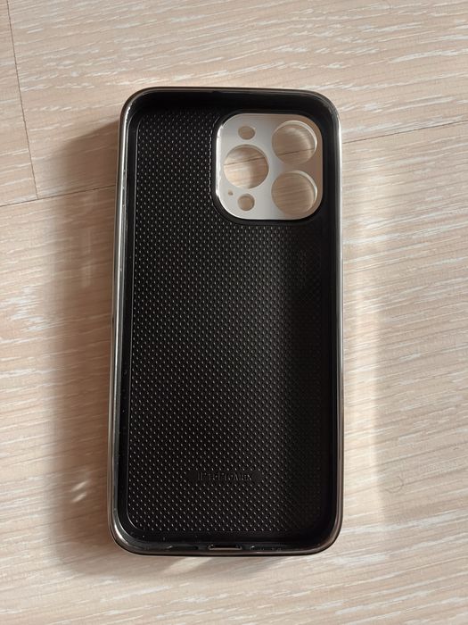 Пластиковий чохол на iphone 15 pro max