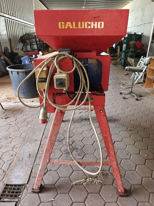 Moinho agrícola Galucho Agram A40