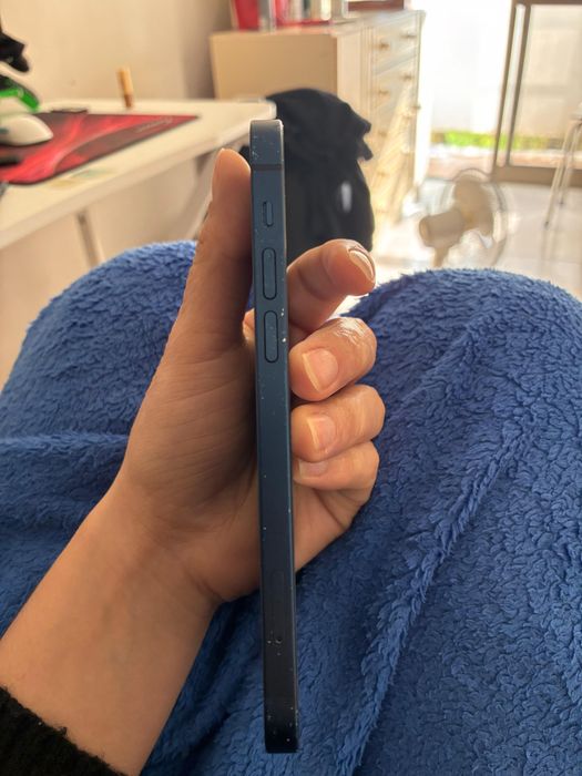 Iphone 12 azul marinho