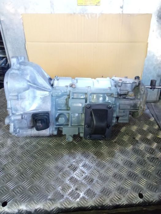Caixa de velocidades Mitsubishi L200 4x4 REF: MO11S5A009 ME505575