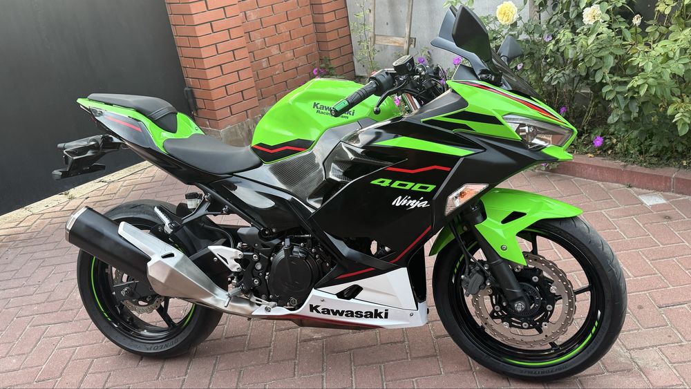 Kawasaki NINJA 400 2021 рік