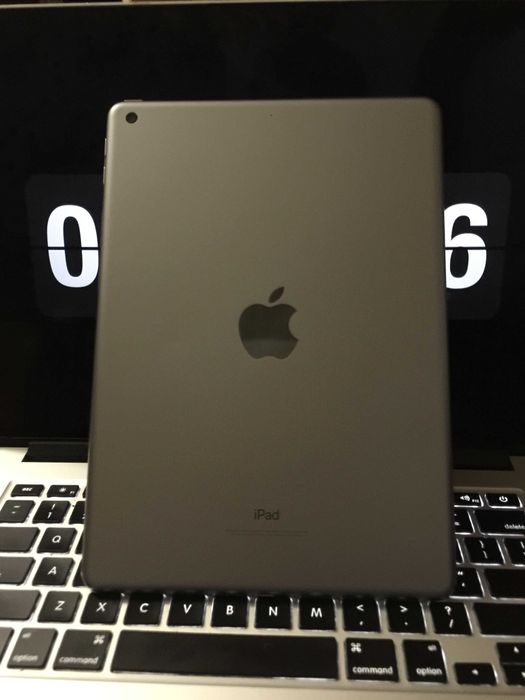 Планшет Ipad (5-го поколения)