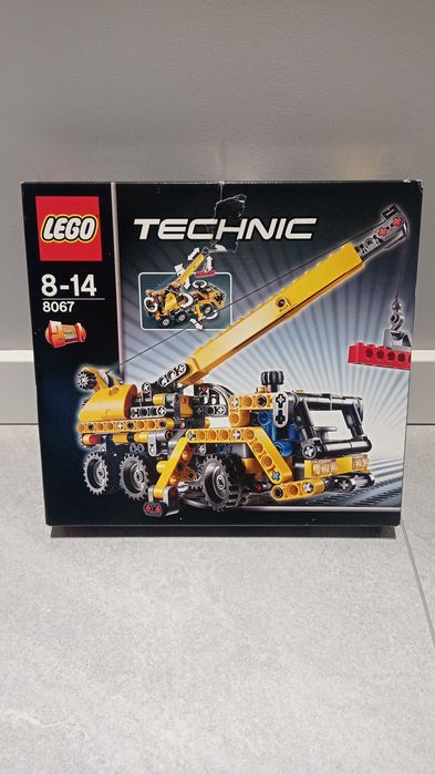 Lego Technic 8067 MISB mały mobilny żuraw dźwig wysięgnik NOWY