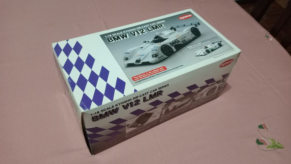 Miniatura BMW V12 LMR Kyosho 1:18