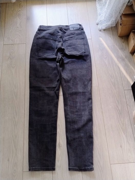 Spodnie jeansy czarne Diverse,.rozm.36