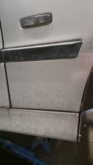 Błotnik prawy BMW E39 339/7 aspensilber metallic