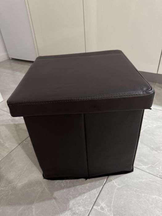 Banco em pele bom estado