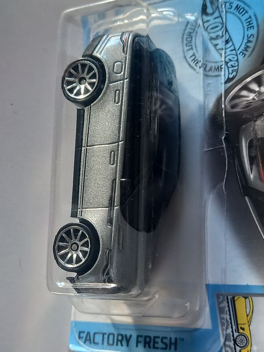 Range Rover velar hot wheels