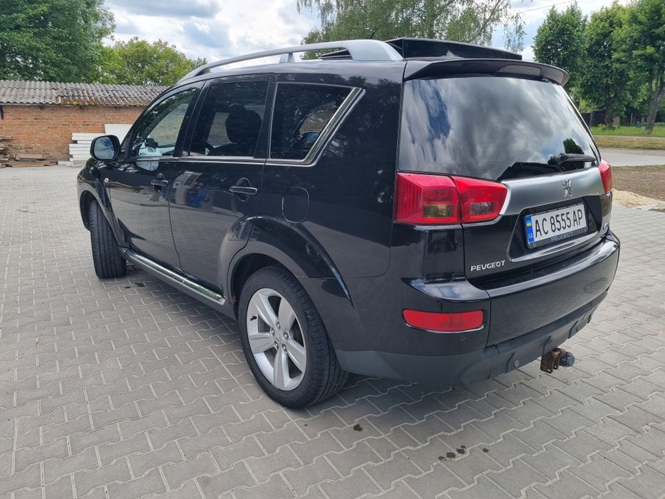 Peugeot 4007 2010 р.2.2 дизель автомат.
