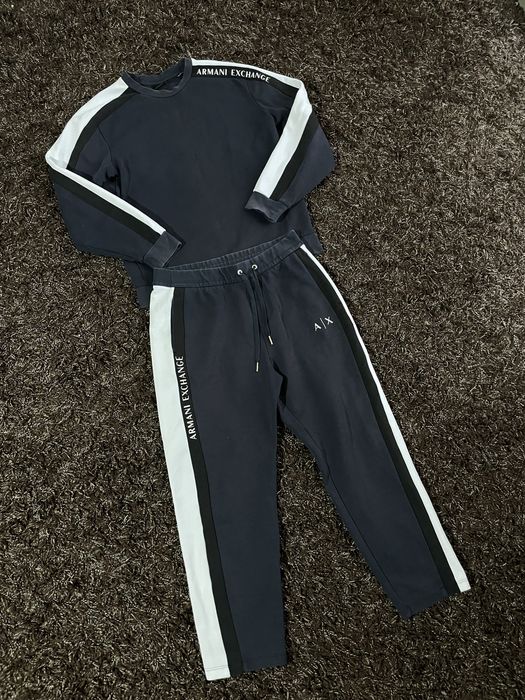 Костю Armani Exchange