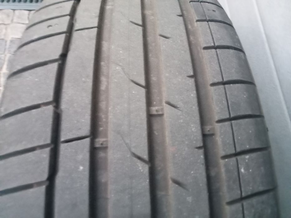 Vendo pneus como novos