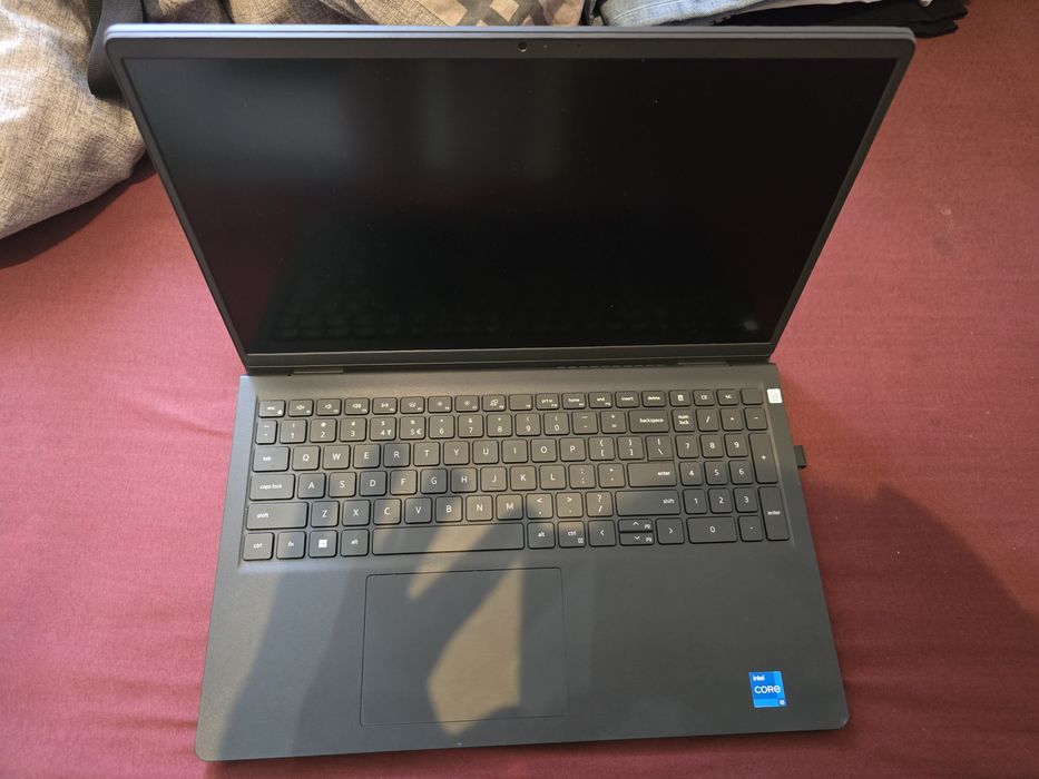 Dell Vostro 15 35 30  super stan