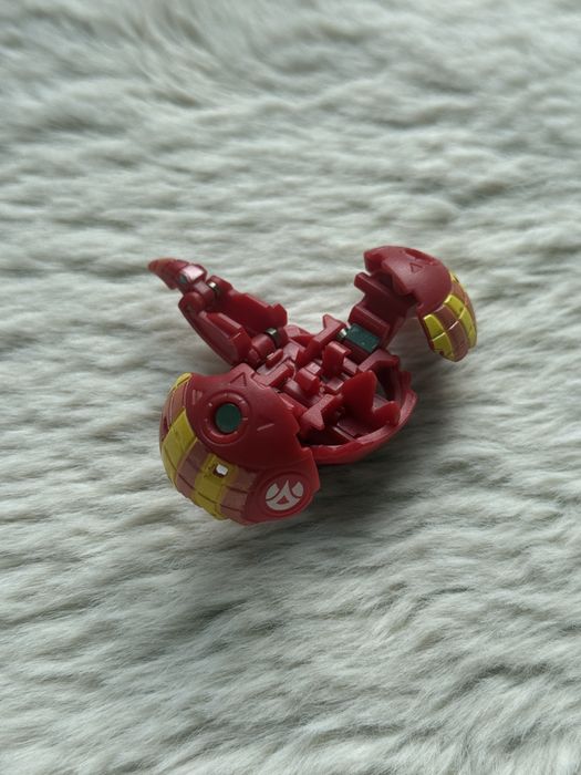Bakugan Pyrus Wired