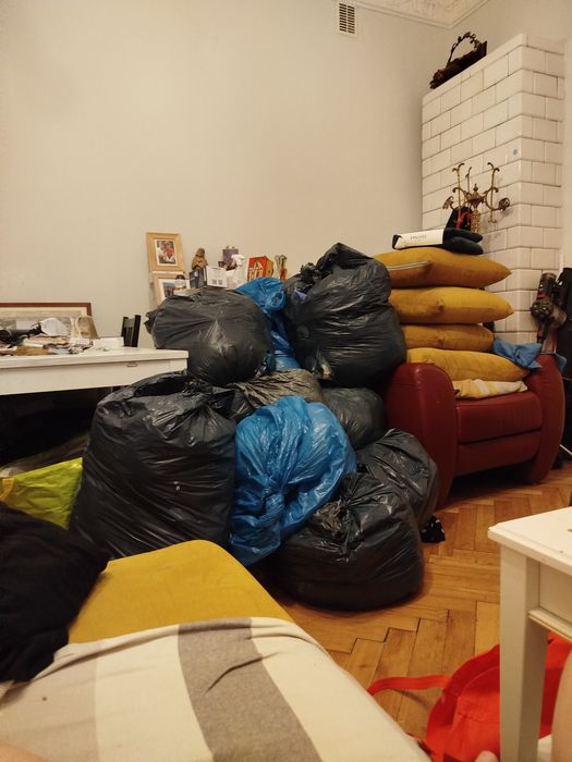Oddam odzież używana damską