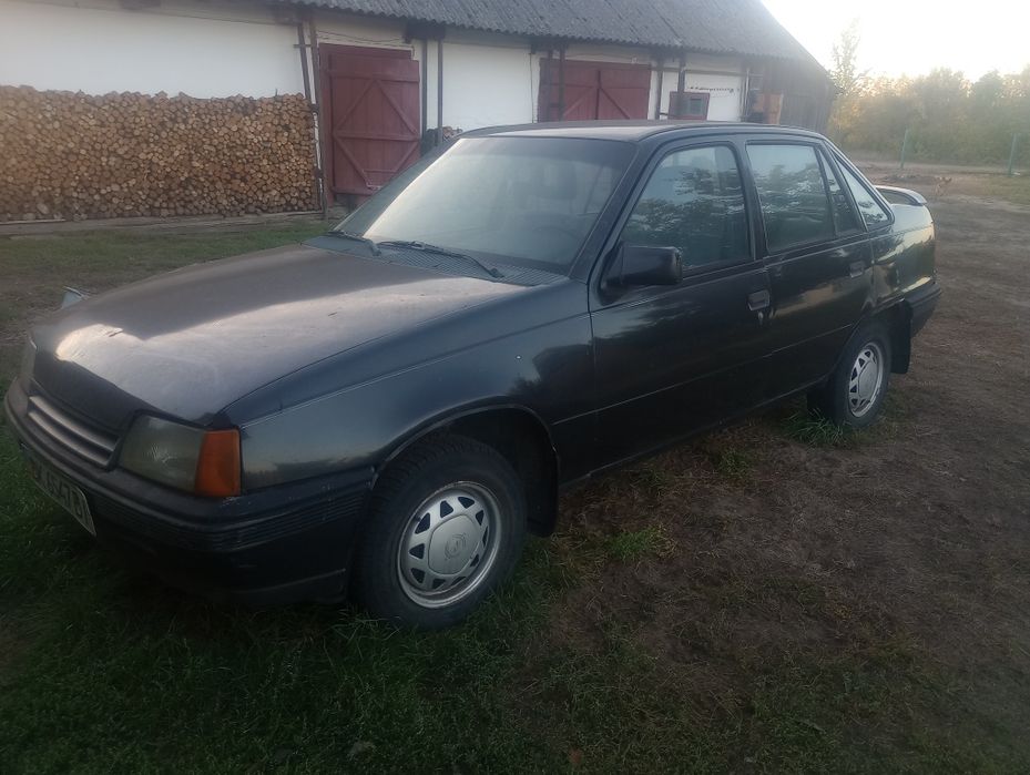 Не на ходу Opel Kadett 1.6