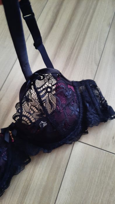 Elegancki biustonosz Mister Lady r. 75 C