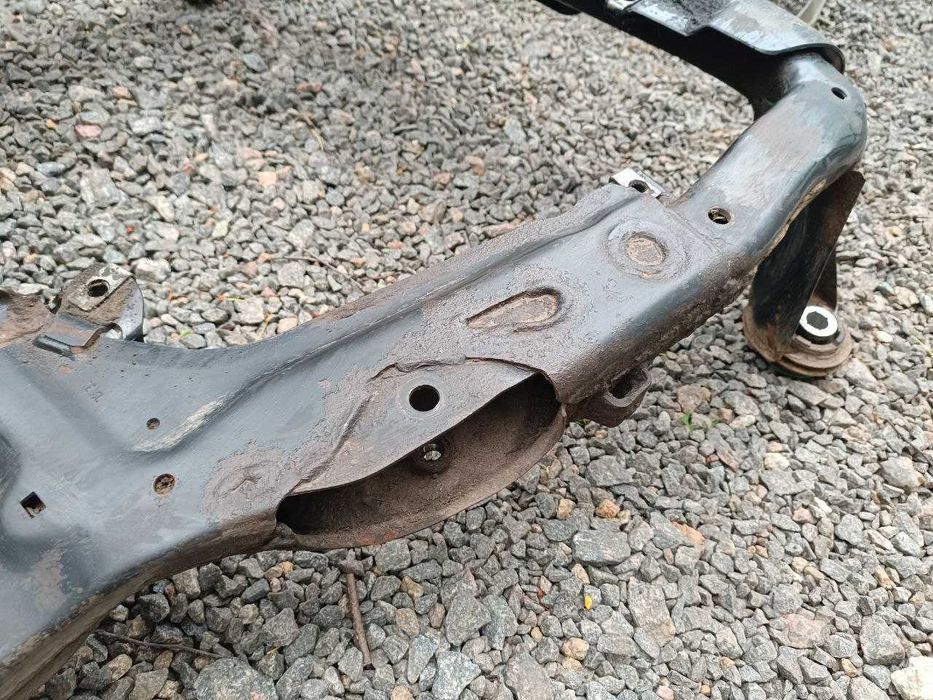 Балка передня Land Rover Freelander 2 2.2 Підрамник Фрілендер 2 L359