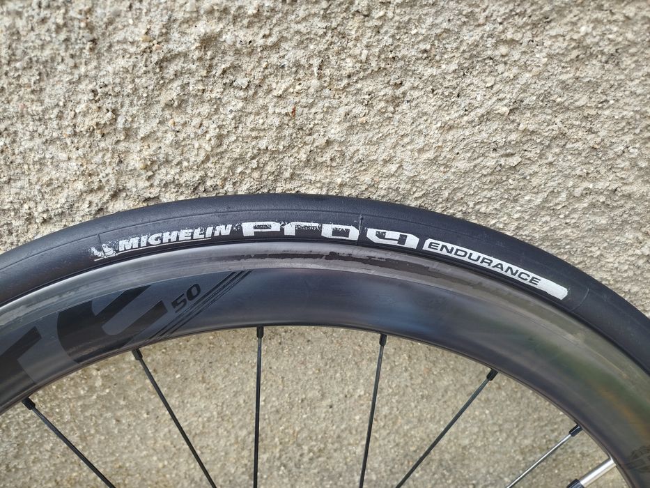 Rodas em carbono perfil 50