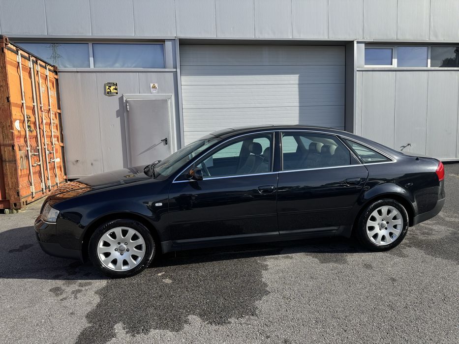 Audi A6 V6 quattro Nacional