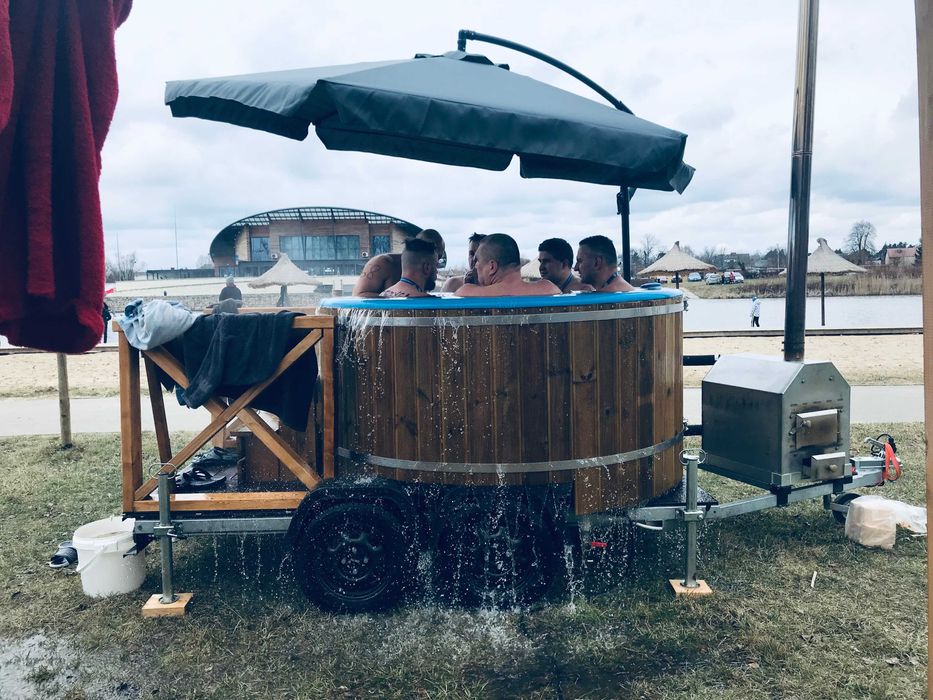 Wynajem Mobilna Balia Ruska bania Spa Jacuzzi Hydromasaż i Aeromasaż