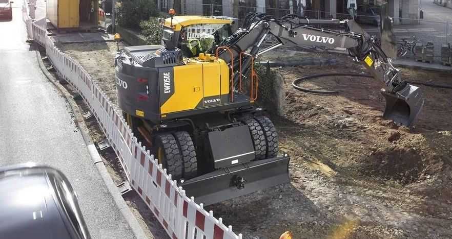 Usługi koparka kołowa,obrotowa, roboty ziemne, wyburzeniowe,młot