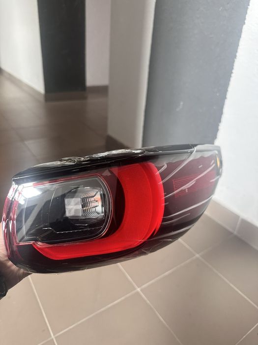Задній ліхтар мазда сх5 22+ та інші запчастини