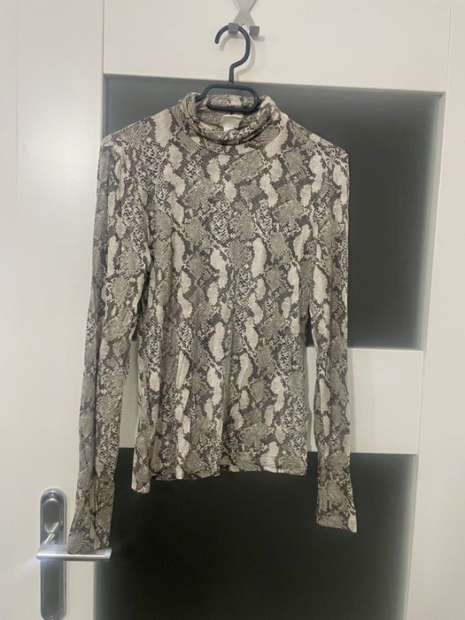 Wężowy golf H&M rozmiar S