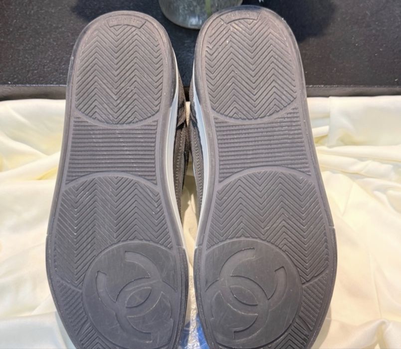 Ténis Sapatos Chanel 42/43