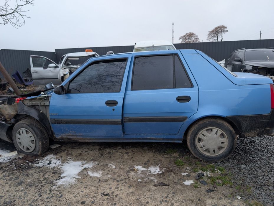 Дачія соленза Dacia solenza розборка шрот