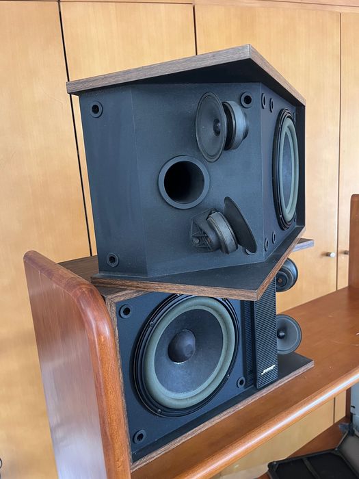 colunas Bose 301 serie II