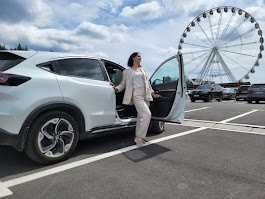 Оренда прокат авто автомобіля каршеринг електромобіля