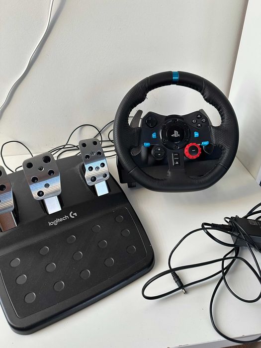 Kierownica Logitech G29 - jak nowa, praktycznie nieużywana simracing