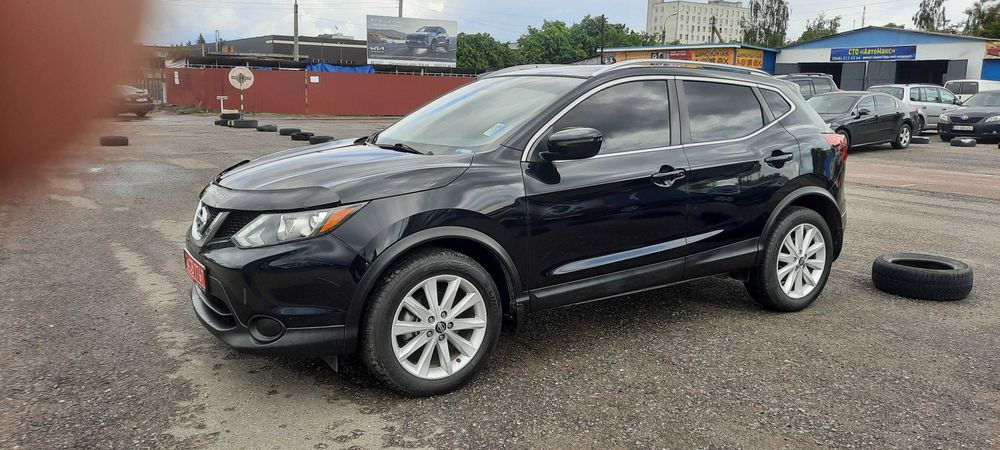 Продам нещодавно пригнаний з США NISSAN Rogue Sport у комплектації SV