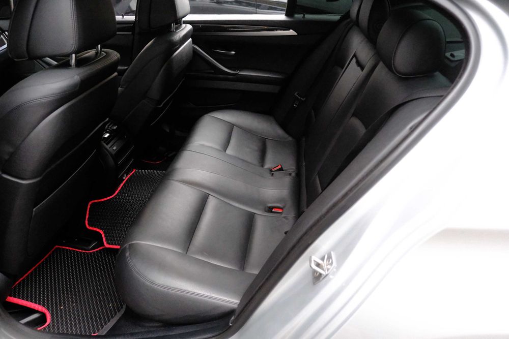 BMW 528 2015 сіра