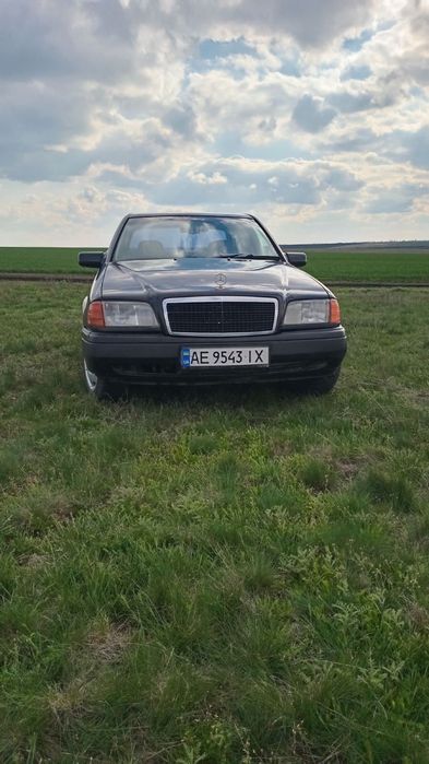Mercedes-Benz Мерседес Бенс