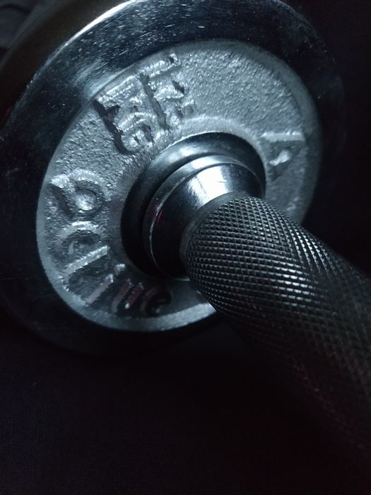 Наборная хромированная гантель 4.8 кг