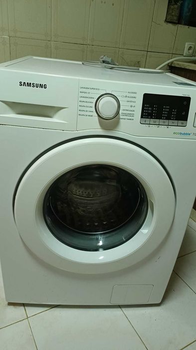 Máquina de lavar roupa