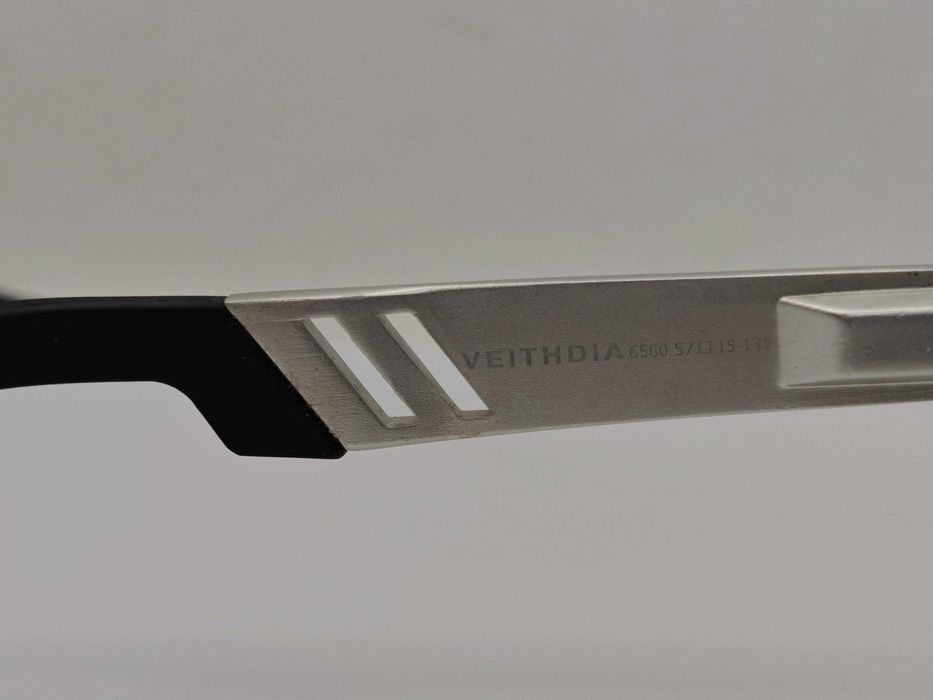 Óculos de Sol Veithdia Grey