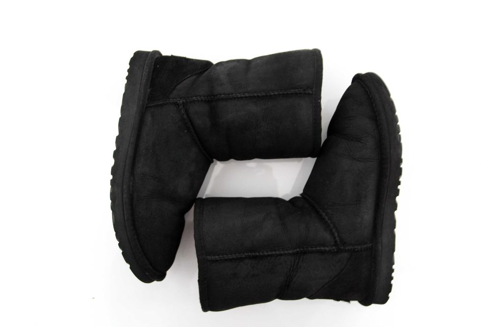 UGG Classic Short ll, 39