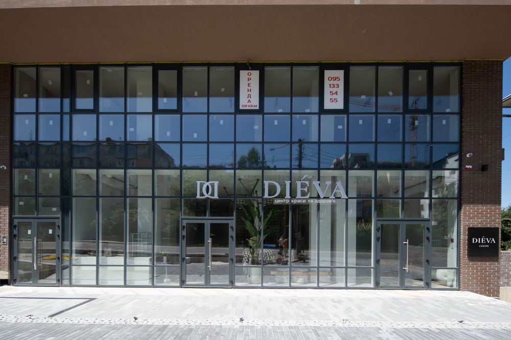 ОРЕНДА Панорамного ФАСАДНОГО приміщення, Г.Майдану, Майдан