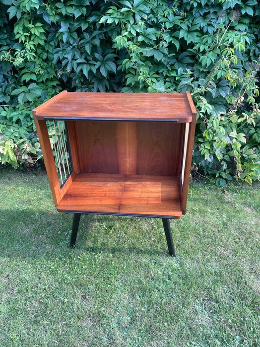 Szafka pod telewizor z żyłkami RTV PRL