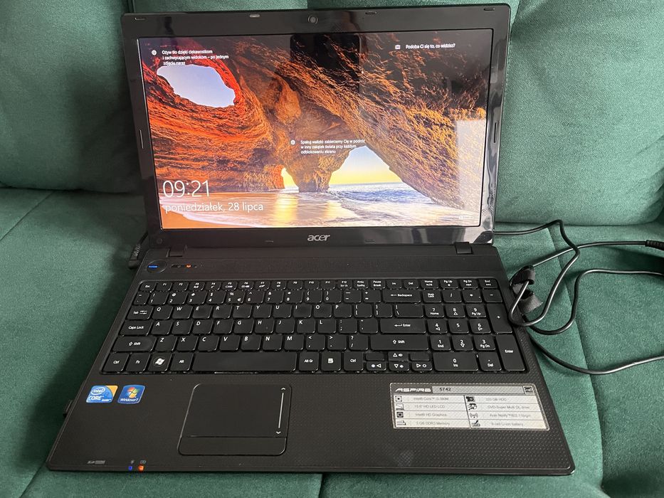 その他ノートPC本体 ACER ASPIRE 5742 エイサーのノートパソコン・acerアスパイアASPIRE5742を購入。