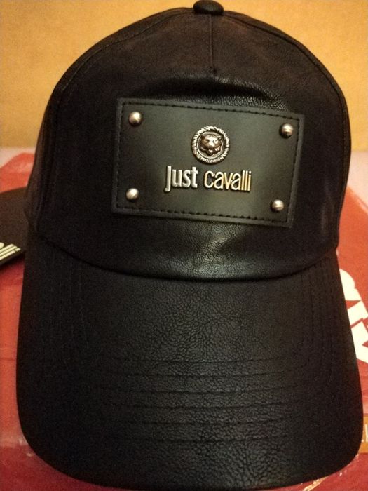 Wyprzedaż czapka męska Just Cavalli.