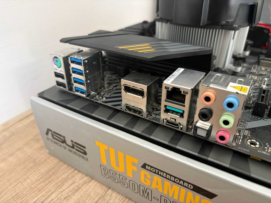 Комплект Материнська плата ASUS TUF GAMING B550M-PLUS / 20Gb DDR4 / Ryzen 5 1600