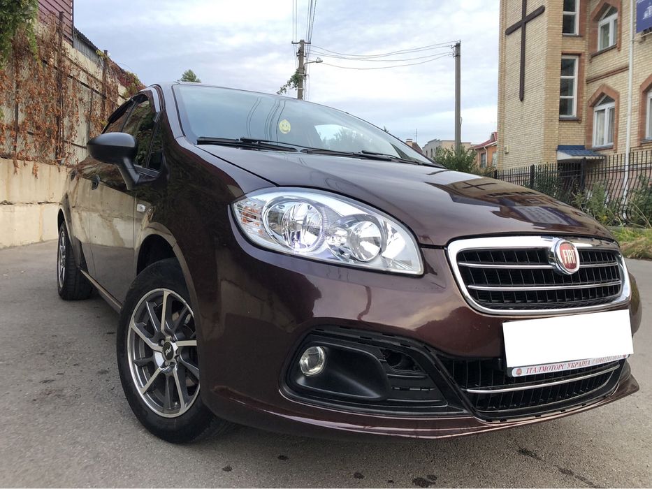 Оренда Peugeot 301 / Logan