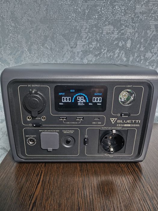 Продам Зарядну станцію Bluetti EB3A ,600W,268Wh