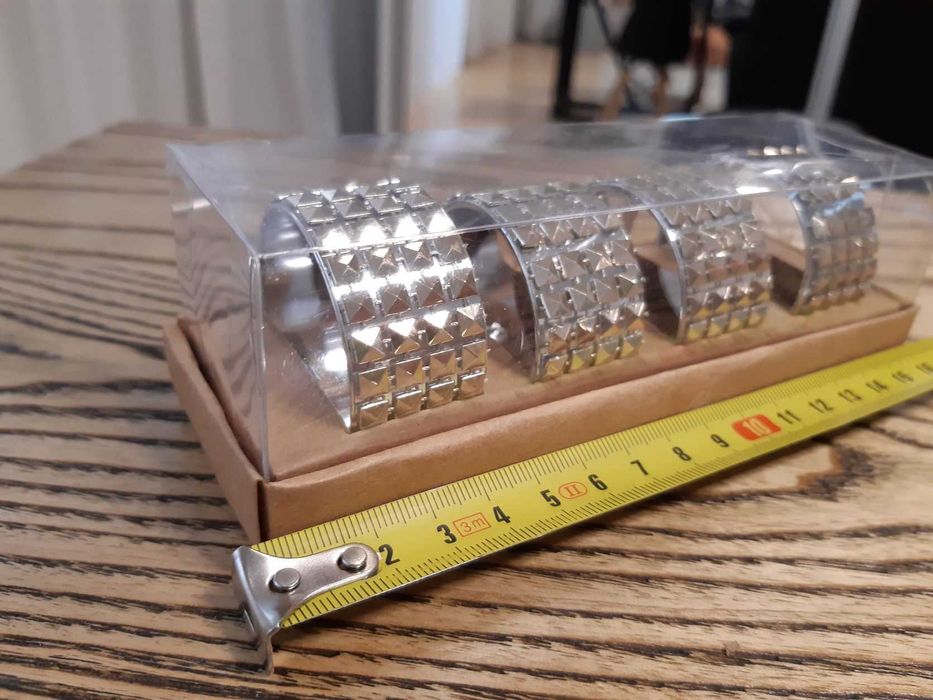 Pierścienie Obrączki na serwetki. Serwetniki