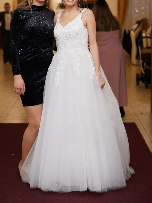 Suknia ślubna biała