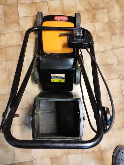 Máquina Cortar Relva Elétrica