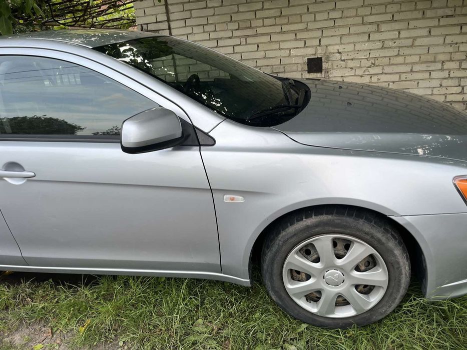 Продам власне авто з салону один власник
